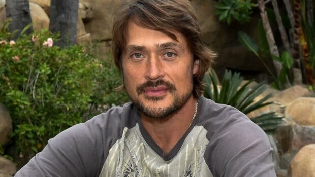 Hyvästi, Suomi! Teemu Selänteen ennätyskiireinen kesä on paketissa: koko konkkaronkka hyvästeli kotimaan – kuva! ”Turvallista matkaa” Teemu Selänne.