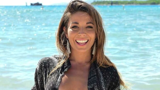 Mikä sivuprofiili! Amanda Harkimo esittelee upeaa kroppaansa bikineissä Ibizalla: 'Söpö ja paljas' - katso kuvat! Amanda Harkimo