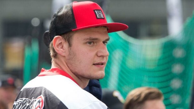 Alexander Barkovin seksipommi-exältä uskomaton herutuskuva: Maria Doroshina yrittää saada seuraajamäärät nousuun häkellyttävän paljastavalla otoksella - katso!! barkov