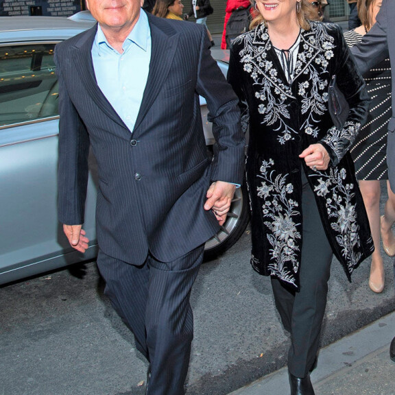 Oho! Meryl Streep luopuu pohattamaisesta Manhattanin-kodistaan: hintapyyntö 22 miljoonaa euroa! Meryl Streep ja Donald Gummer