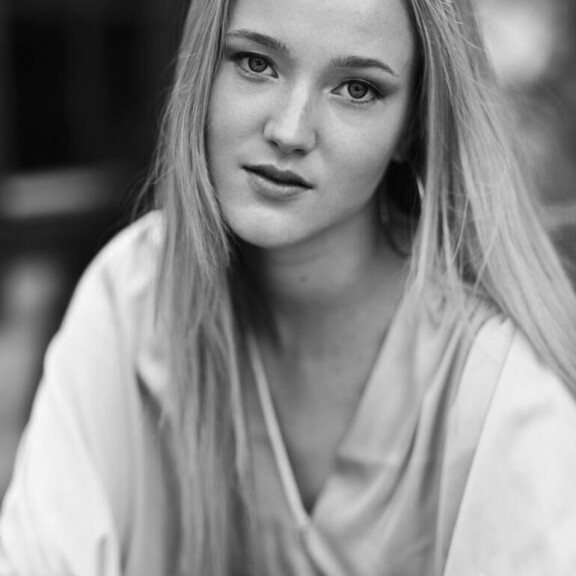Miss Suomi -finalisti Emilian, 23, hurja muodonmuutos: Laihdutin 20 kiloa! Emilia Anttikoski