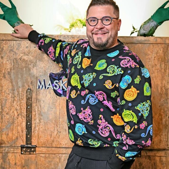 Janne Kataja paljastaa korvat punottaen ikimuistoisimman joululahjansa: ”Se oli sitä aikaa, kun olimme vielä nuoria ja villejä” Janne Kataja