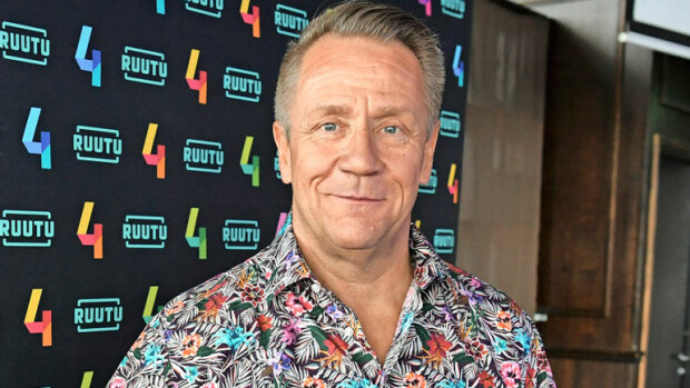 Yö-yhtyeen rahariita päätyi Olli Lindholmin voittoon: Basistille yli 26 000 euron lasku! Olli Lindholm