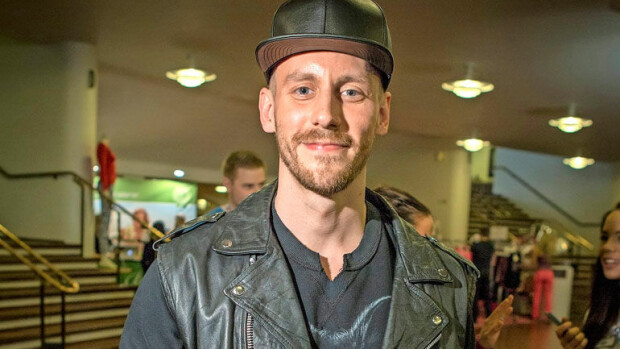 Niko Nousiaisen velkahelvetti syvenee: 13-sivuinen ulosottorekisteri - karhutaan jo yli 55 000 euroa! NIko Nousiaisen ulosottohelvetti syvenee.