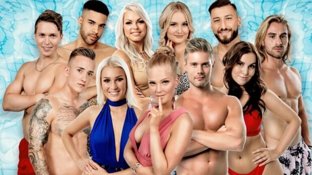 Ensimmäinen video Love Island Suomesta julki – tämä seksipakkaus saa kilpailijat sekaisin: 'Oh my god!' love island suomi