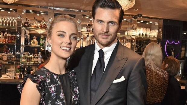 Kiira Korpi ja Arthur-kulta eivät haikaile perheenlisäystä: Vauvakuumeen sijaan hauvakuume – ”Elämässä pitää olla kivaa!” Kiira ja Arthur.