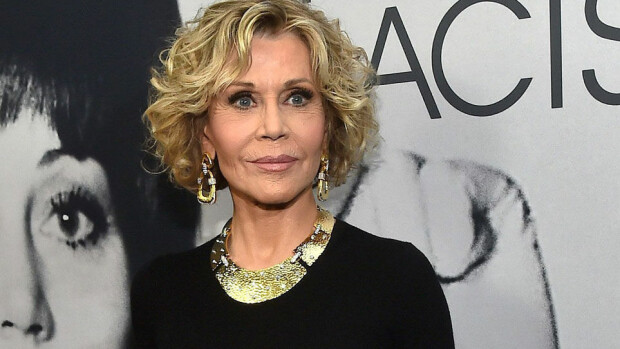 Ryhmäseksiä, avioeroja ja syömishäiriö - näyttelijälegenda Jane Fondan elämästä paljastava dokumentti: ”Häpeän silikonejani!” Jane Fonda