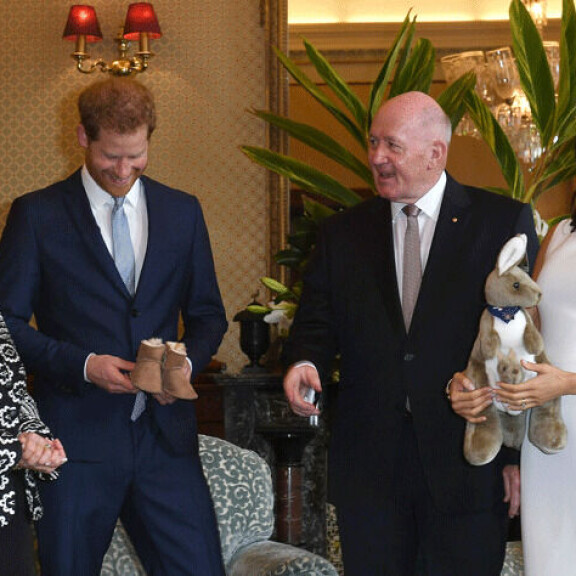 Herttuttaren raskausmaha on lähes olematon.; Meghan ja Harry