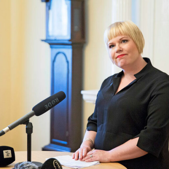 Petteri Orpo vingutti visaa Washingtonissa, Sanni Grahn-Laasonen yöpyi ökysviitissä – näin ministerit törsäsivät luottokorteillaan! Annika Saarikko