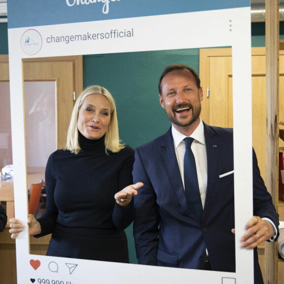 Norjan kruununprinsessa Mette-Marit sai sokkidiagnoosin: vakava keuhkosairaus! Norjan kruununprinssipari Haakon ja Mette-Marit