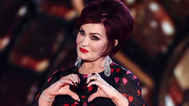 Huhhuh, suorastaan rikollista – Sharon Osbourne huumasi Ozzyn ja tivasi yksityiskohdat pettämisestä! sharon osbourne