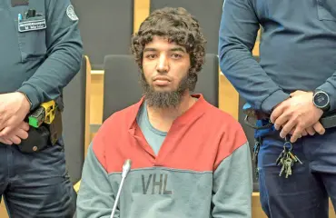 Turun puukkoterroristi Abderrahman Bouanane elää eristyksissä: tunti ulkoilua pienessä häkissä – muut vangit: ”Meidän keskuudessa hän saisi pahasti selkäänsä!”