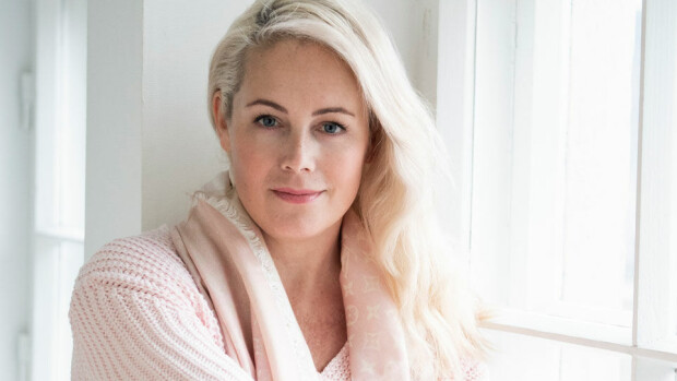 Anne Kukkohovi selvisi raskaasta vuodesta: Suru menee aaltoina! Anne Kukkohovi