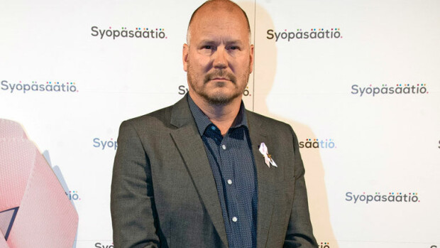 Leskeksi jäänyt Janne Virtanen totuttelee elämään ilman Hanna-Riikka-vaimoa – ”Päivä kerrallaan tässä mennään” Janne Virtanen elää päivän kerrallaan.