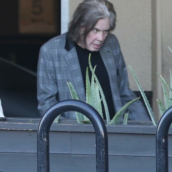 Ozzyn terveydentila huolettaa faneja. Ozzy Osbourne