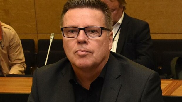 Jari Aarnio pääsi ääneen Suomen historian laajimmassa virkarikosjutussa: paljasti, miksi Helsingin huumepoliisi tyhjensi tietolähderekisterinsä! jari aarnio