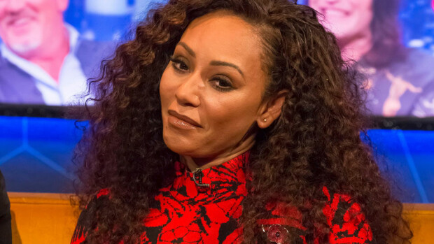 Ex-mies kuvasi seksihurjasteluja salaa – Spice Girls -tähti sekavasta elämästään: Heräsin pissan ja ulosteen peitossa! Mel B