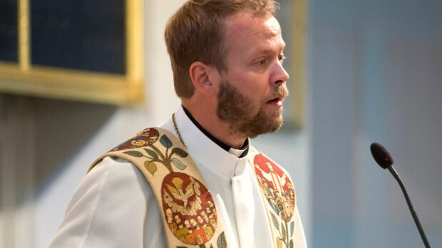 Tässä on piispan kohuttu virka-asunto: Teemu Laajasalolle tehtiin 100 000 euron remontti – kuva! Teemu Laajasalon asuntoon tehtiin remontti.
