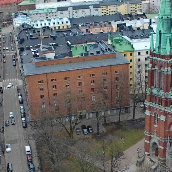 Laajasalon koti sijaitsee Helsingin kalleimmilla seuduilla Ullanlinnan kaupunginosassa. Laajasalon koti sijaitsee Helsingin kalleimmilla seuduilla Ullanlinnan kaupunginosassa.