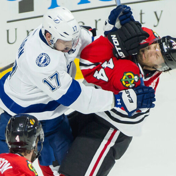 Kime koki kovia viimeisellä NHL-kaudellaan. Kuvassa Tampa Bay Lightningin Alex Killorn tööttämässä kuopiolaista Stanley Cupin finaalisarjassa kesällä 2015. Kime koki kovia viimeisellä NHL-kaudellaan. Kuvassa Tampa Bay Lightningin Alex Killorn tööttämässä kuopiolaista Stanley Cupin finaalisarjassa kesällä 2015.