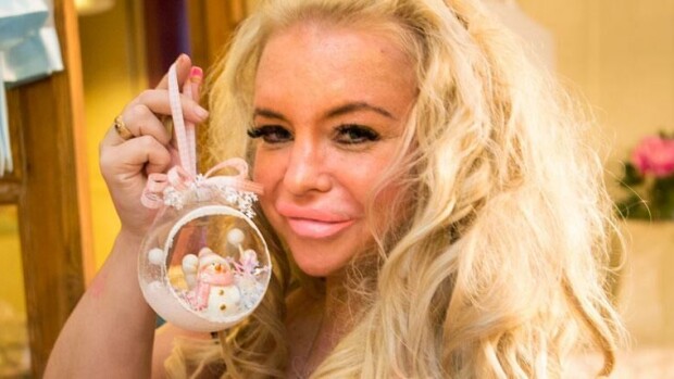 Johanna Tukiainen löysi kaksoisolentonsa suoraan Hollywoodista! Yksi asia erottaa kohublondit: 'Olisin itse nyt miljonääri' Johanna Tukiainen