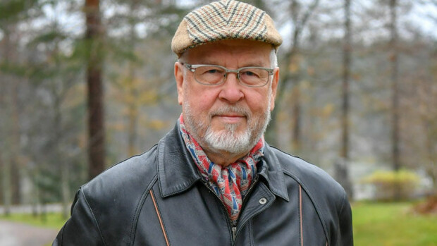 Tv-viihteen elävä legenda Päiviö Pyysalo, 72, yhä huippukunnossa – näyttää liki identtiseltä kuin 20 vuotta sitten: ”Käyn jäällä 4 kertaa viikossa!” Päiviö Pyysalo on yhä huippukunnossa.