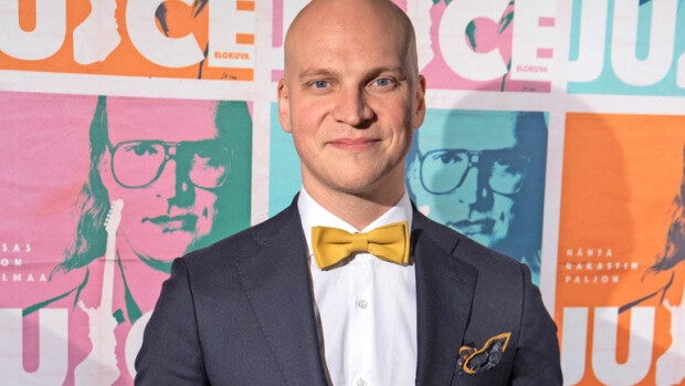 Näyttelijä Riku Nieminen avautuu ruuhkavuosista: ”Jos alkaa vanne kiristää, menen pitsalle, salille tai oluelle!” Riku Nieminen tähdittää Juice-elokuvaa.