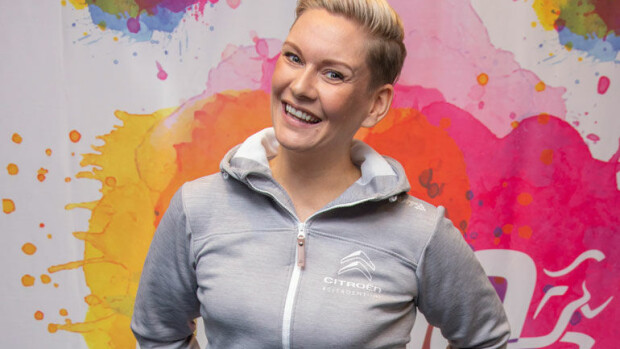 Heidi Sohlberg turvautui Tinderiin – ”Miehet ovat arastelleet” Heidi Sohlberg turvautui Tinderiin.