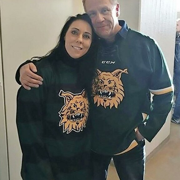 Olli Lindholm nautti viimeisinä vuosinaan täysillä elämästä Eveliina-rakkaansa kanssa - katso kuvat! Olli ja Eveliina