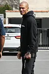 Riutunut Jeremy Meeks tallentui paparazzikuviin Beverly Hillsissä.
