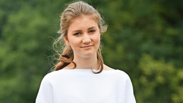 Oho! Belgian kruununprinsessa Elisabeth kieltäytyi 2 500 euron päiväpalkasta! Prinsessa Elisabeth keskittyy opintoihinsa.