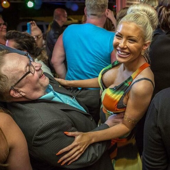 Ensin Jorma ja Maisa tanssivat varsin soveliaasti, mutta... Maisa Torppa ja Tarjoushaukka Jorma