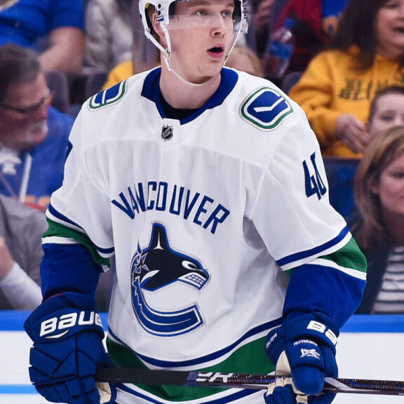 Hyvät naiset ja herrat: Elias Pettersson. Tästä kaverista kuullaan vielä - ja paljon. Hyvät naiset ja herrat: Elias Pettersson. Tästä kaverista kuullaan vielä - ja paljon.