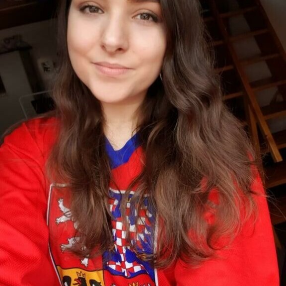 Tshekkilinen Ilona Blazkova tietää, että kyllä, Mörkö todellakin löi sisään! Ilona Blazkova tietää, että kyllä, Mörkö todellakin löi sisään!