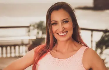 "Mies oli rasite!" Temptation Island Suomi-ohjelmasta tuttu insinööri-Minna dumppasi Sammyn - puolet omaisuudesta hävisi mukana! 