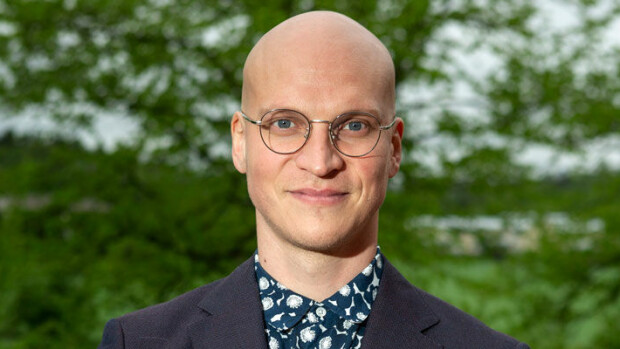 Tähtinäyttelijä Riku Nieminen haaveilee uudesta urasta: ”Vahva halu päästä kokeilemaan kykyjä!” Riku Nieminen haluaa ohjaamaan.
