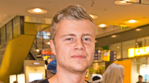 Pokeritähti Jens Kyllönen muuttaa Lontooseen: ”Hemmetti miten fiiliksissä!” Jens Kyllönen