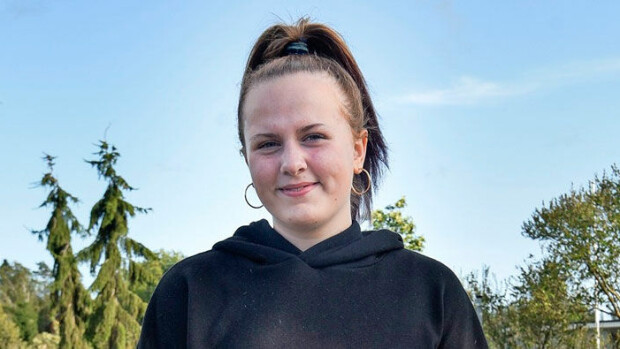 Ria, 11, hakattiin veriseksi leikkipuistossa Kaarinassa – puolusti sankarillisesti kiusattua! Ria koululainen