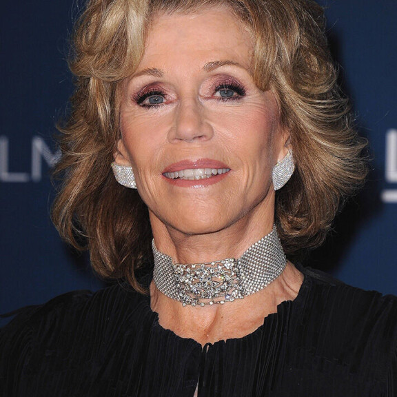 Janen vointi on jo ollut sen verran hyvä, että hän on pystynyt jatkamaan työtään aktivismin parissa. Jane Fonda