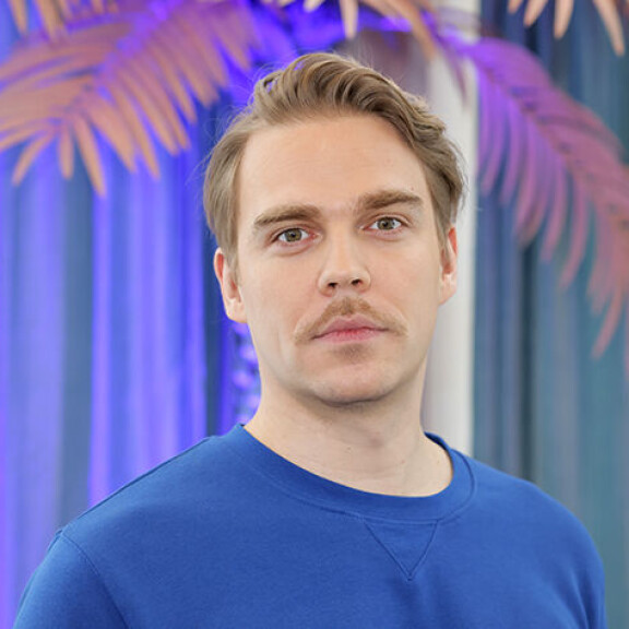 Putous-tähdet Seiskan pikatentissä! Gimmelistä tuttu Ushma Olava: Mieheni häpesi hekotteluani Aku Sipola