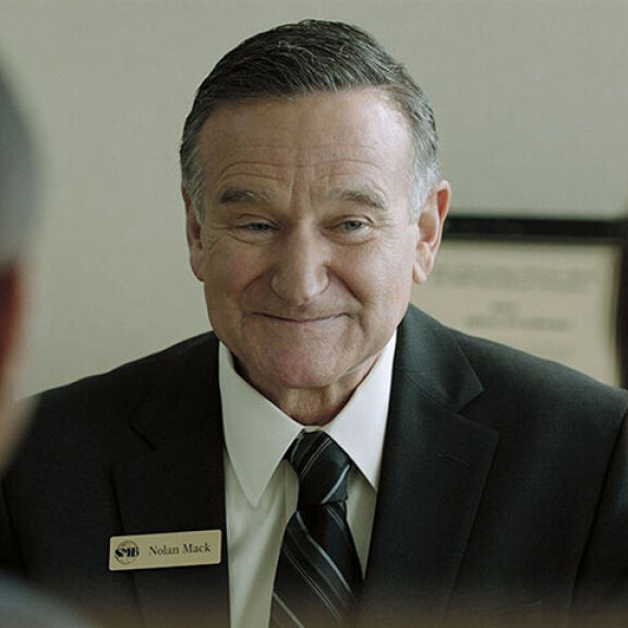 Putous-tähdet Seiskan pikatentissä! Gimmelistä tuttu Ushma Olava: Mieheni häpesi hekotteluani Robin Williams