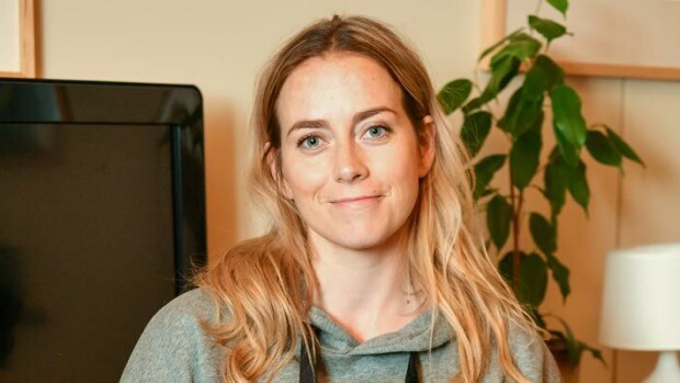 Perheen perustanut Iina Kuustonen rauhoitti työtahtiaan: ”En voi ajatella vain itseäni!” Iina Kuustonen rauhoitti työtahtiaan.