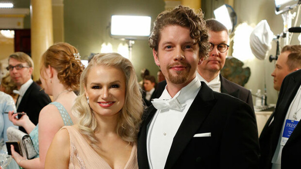 Heikki Vestman ylisti Reeta-vaimoaan Linnan juhlissa: ”Hän on minulle ykkönen – minulla on upea vaimo” – kuva! Reeta ja Heikki Vestman