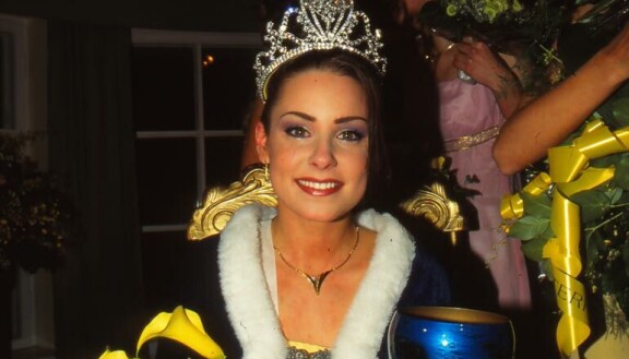 Karita Tykkä kruunattiin Miss Suomeksi vuonna 1997. Hän on sittemmin tehnyt muun muassa tv-juontajan, mallin ja hyvinvointivalmentajan töitä.