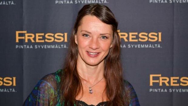 Rohkeaa materiaalia somessa jakava Kirsi Salo: ”Kasvatan parhaillaan peppuani!” Kirsi Salo käy ahkerasti kuntosalilla.