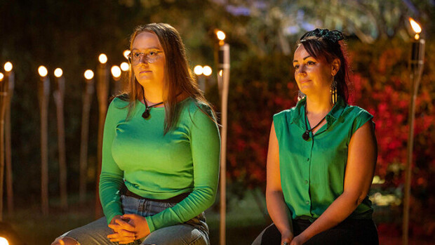 Ensimmäinen sinkku saa dramaattiset lähtöpassit Temptation Islandilta: 'Älä nyt itke' Temptation Island Suomi Pirita ja Julia