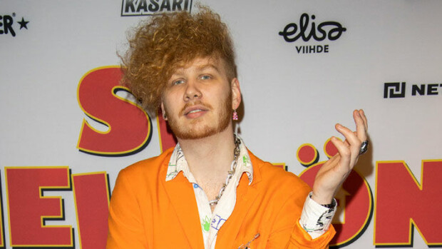 Suomalaislaulaja viettää erittäin kiireisen ystävänpäiväviikonlopun: Kyllä tää JOMO on mun juttu! Aleksanteri Hakaniemi