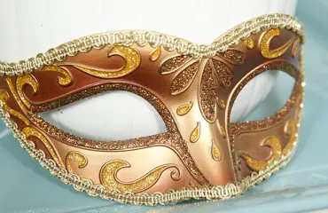 Lauantaina jysähtää! Aikuisviihteen supertähti, uhkea Puma Swede saapuu julkkisten salaisiin Eyes Wide Shut -ökybileisiin Helsinkiin! Kuvat! 