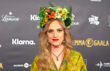 ”Ihanaa intohimoa ja hirvittäviä riitoja!” Rumpali Sami Kuoppamäen kanssa seurusteleva Elli Haloo on heilastellut muusikoiden kanssa aikaisemminkin!