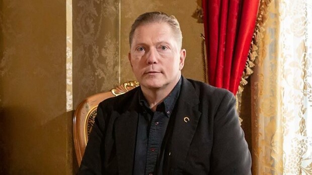 Koronavirus ei tyhjentänyt Vesa Keskisen kyläkauppaa: Asiakkaat hamstraavat vessapaperia ja tonnikalaa! Vesa Keskinen